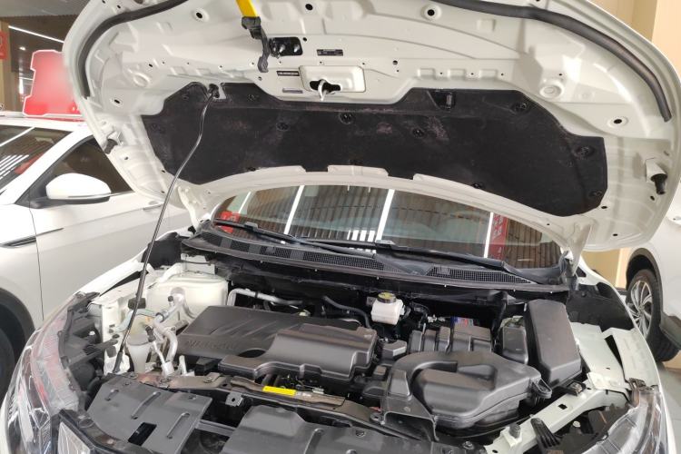 Used Nissan Qashqai 2023 Classic 2.0L CVT XV Comfort Edition Engine Bay