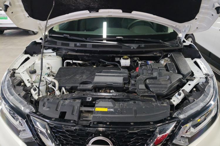 Used Nissan Qashqai 2023 Classic 2.0L CVT XV Comfort Edition Engine Bay