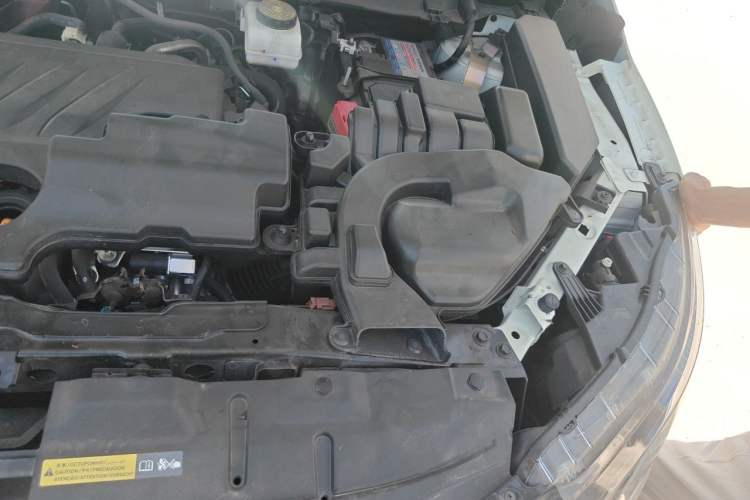 Used Nissan Qashqai 2023 Classic 2.0L CVT XV Comfort Edition Engine Bay Left