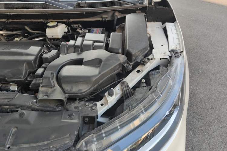Used Nissan Qashqai 2023 Classic 2.0L CVT XV Comfort Edition Engine Bay Left
