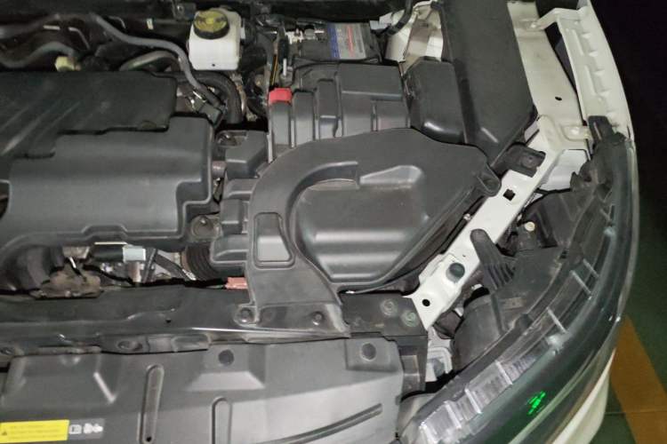 Used Nissan Qashqai 2023 Classic 2.0L CVT XV Comfort Edition Engine Bay Left