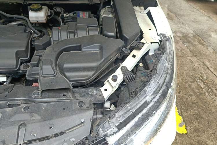 Used Nissan Qashqai 2023 Classic 2.0L CVT XV Comfort Edition Engine Bay Left