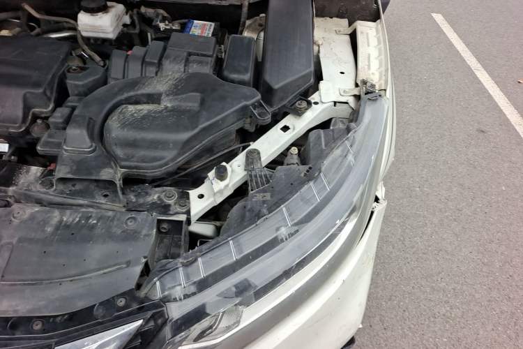 Used Nissan Qashqai 2023 Classic 2.0L CVT XV Comfort Edition Engine Bay Left