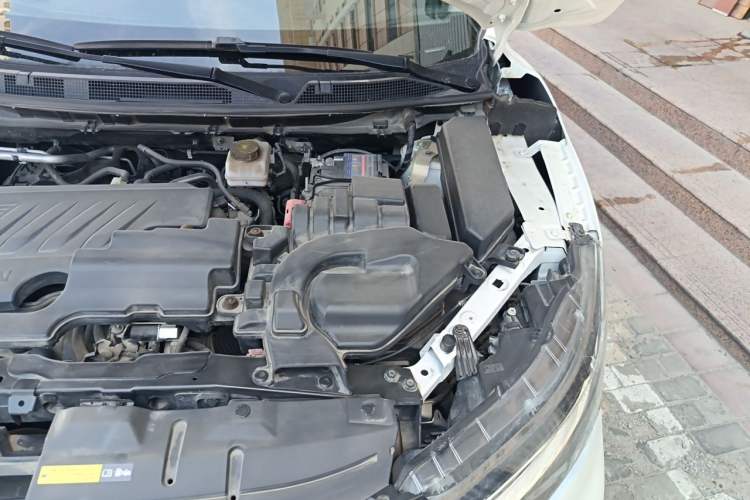 Used Nissan Qashqai 2023 Classic 2.0L CVT XV Comfort Edition Engine Bay Left