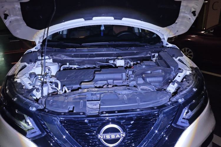 Used Nissan Qashqai 2023 Classic 2.0L CVT XV Comfort Edition Engine Bay