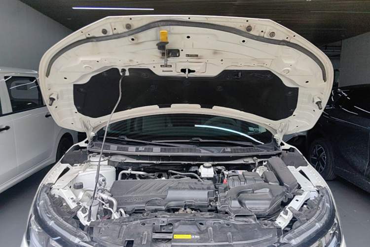 Used Nissan Qashqai 2023 Classic 2.0L CVT XV Comfort Edition Engine Bay
