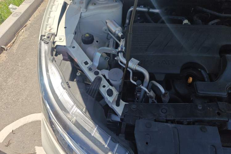 Used Nissan Qashqai 2023 Classic 2.0L CVT XV Comfort Edition Engine Bay Right
