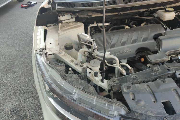Used Nissan Qashqai 2023 Classic 2.0L CVT XV Comfort Edition Engine Bay Right