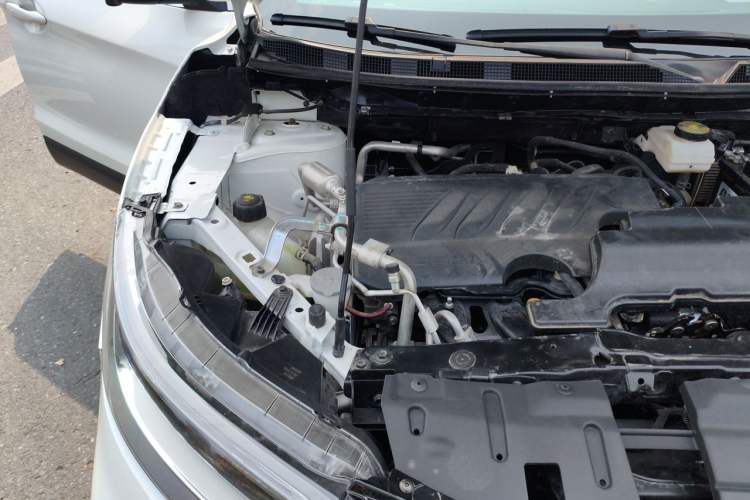 Used Nissan Qashqai 2023 Classic 2.0L CVT XV Prem. Smart Enjoyment Edition Engine Bay Right