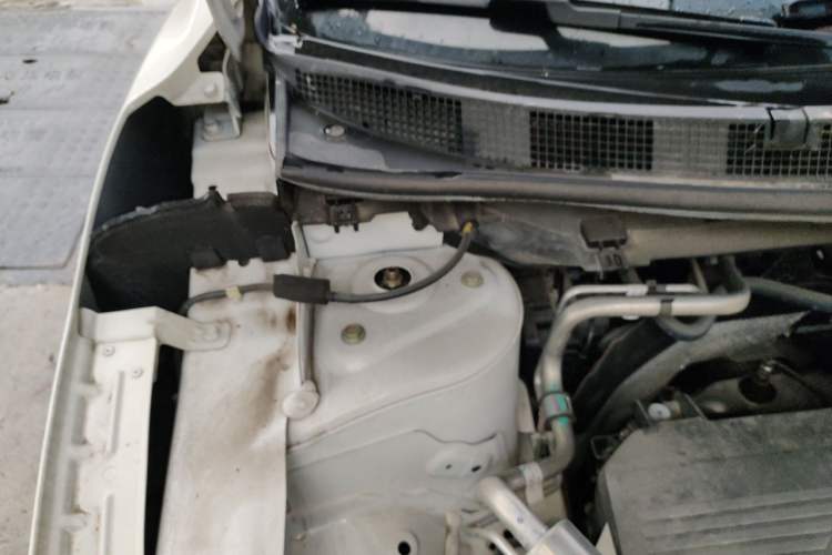 Used Nissan Qashqai 2023 Classic 2.0L CVT XV Comfort Edition Engine Bay Right