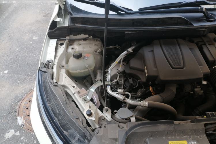 Used Nissan Qashqai 2023 1.3T CVT Elite Edition Engine Bay Right