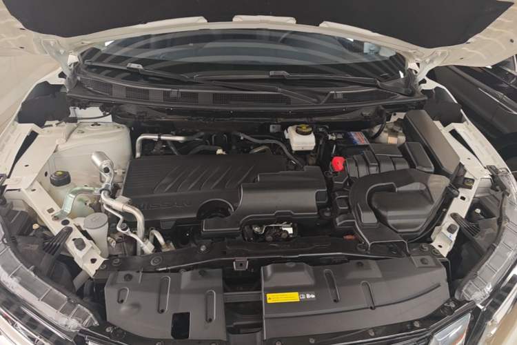 Used Nissan Qashqai 2023 Classic 2.0L CVT XV Comfort Edition Engine Bay