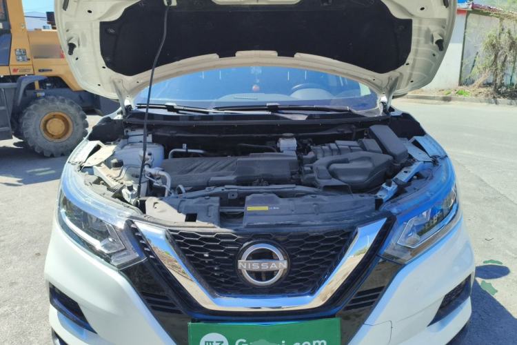 Used Nissan Qashqai 2023 Classic 2.0L CVT XV Comfort Edition Engine Bay