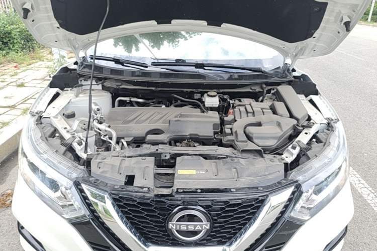 Used Nissan Qashqai 2023 Classic 2.0L CVT XV Comfort Edition Engine Bay