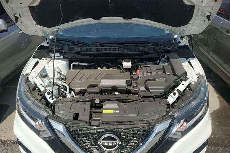 Used Nissan Qashqai 2023 Classic 2.0L CVT XV Comfort Edition Engine Bay