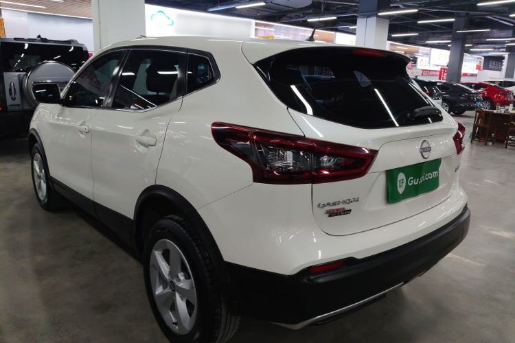 Used Nissan Qashqai 2023 Classic 2.0L CVT XV Comfort Edition Exterior 2
