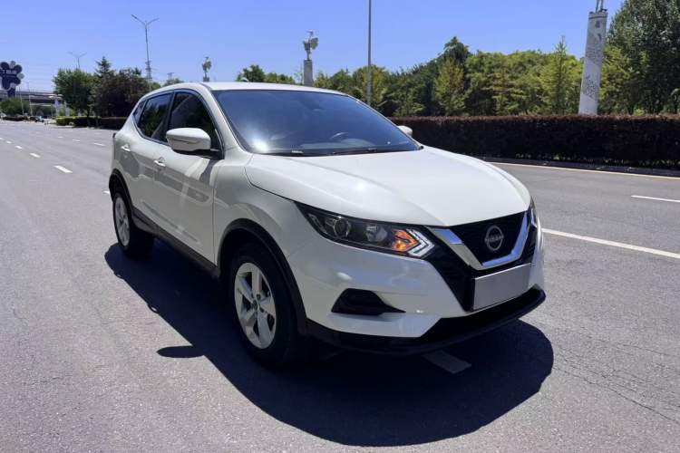 Used Nissan Qashqai 2023 Classic 2.0L CVT XV Comfort Edition Exterior 2