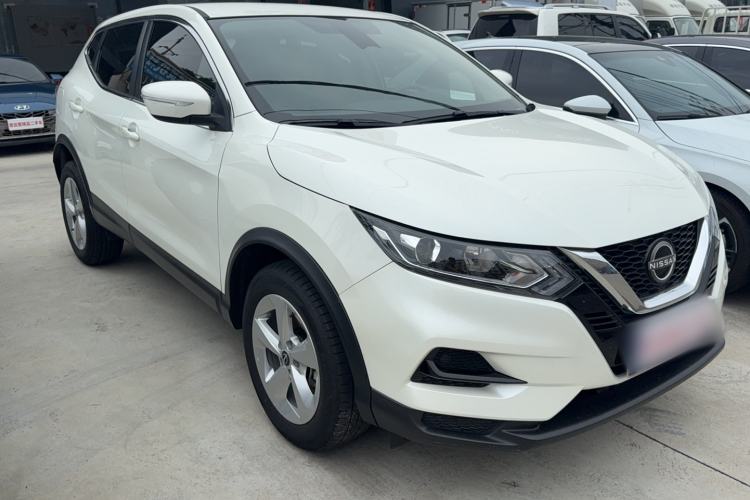 Used Nissan Qashqai 2023 Classic 2.0L CVT XV Comfort Edition Exterior 3