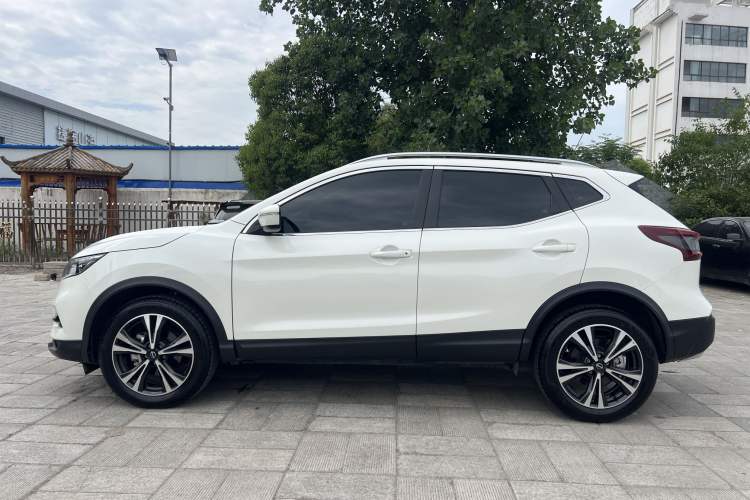Used Nissan Qashqai 2023 Classic 2.0L CVT XV+ Leading Edition Exterior 3