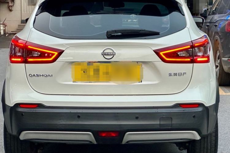 Used Nissan Qashqai 2023 Classic 2.0L CVT XV Comfort Edition Exterior 3