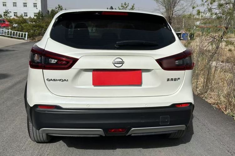 Used Nissan Qashqai 2023 Classic 2.0L CVT XV Comfort Edition Exterior 4