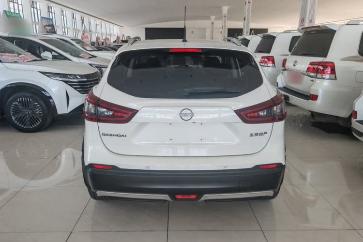 Used Nissan Qashqai 2023 Classic 2.0L CVT XV Comfort Edition Exterior 4