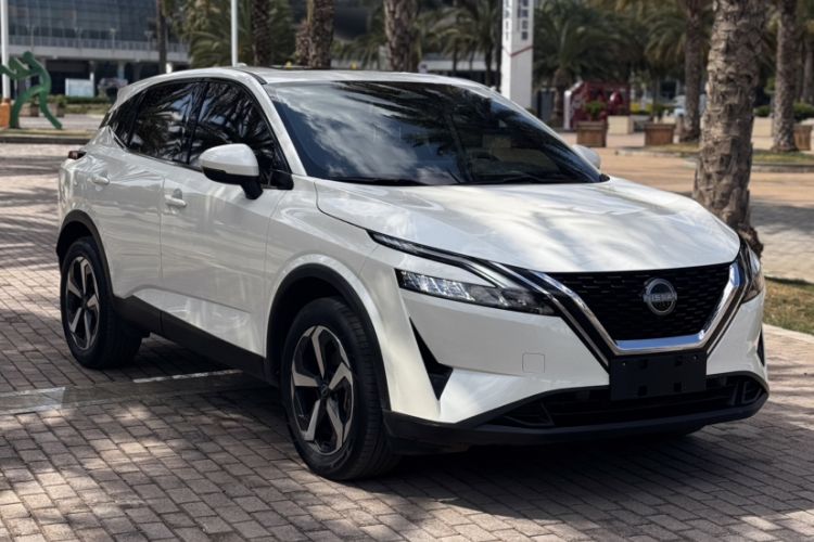 Used Nissan Qashqai 2023 1.3T CVT Luxury Edition Exterior 4