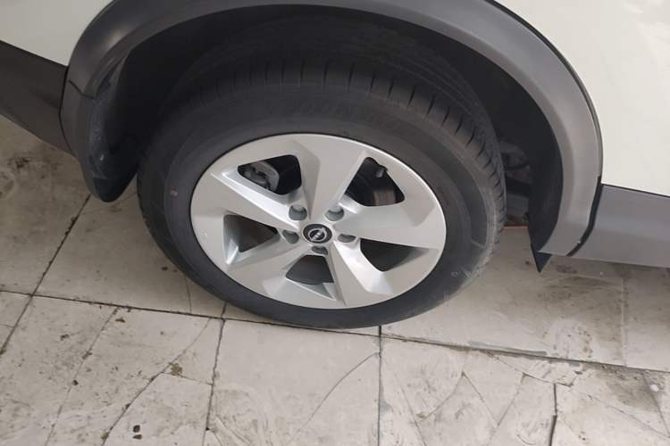Used Nissan Qashqai 2023 Classic 2.0L CVT XV Comfort Edition Exterior 5