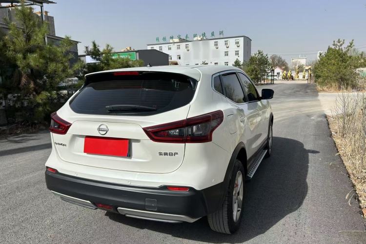 Used Nissan Qashqai 2023 Classic 2.0L CVT XV Comfort Edition Exterior 5