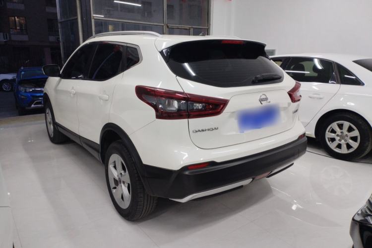 Used Nissan Qashqai 2023 Classic 2.0L CVT XV Comfort Edition Exterior 5