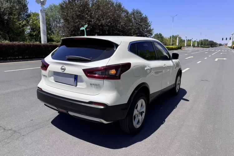 Used Nissan Qashqai 2023 Classic 2.0L CVT XV Comfort Edition Exterior 5