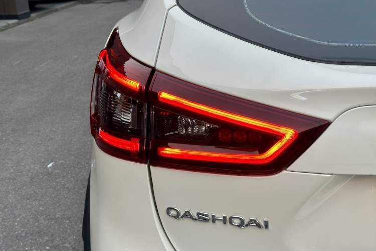 Used Nissan Qashqai 2023 Classic 2.0L CVT XV Comfort Edition Exterior 5