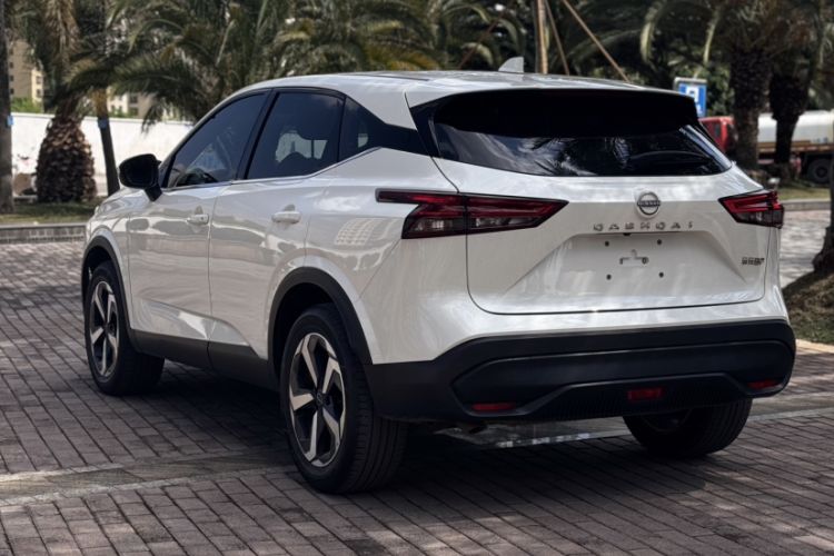 Used Nissan Qashqai 2023 1.3T CVT Luxury Edition Exterior 6