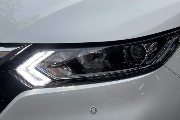 Used Nissan Qashqai 2023 Classic 2.0L CVT XV Comfort Edition Exterior 8