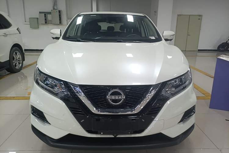 Used Nissan Qashqai 2023 Classic 2.0L CVT XV Comfort Edition Front