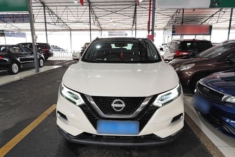 Used Nissan Qashqai 2023 Classic 2.0L CVT XV Prem. Smart Enjoyment Edition Front