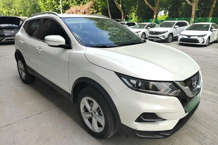 Used Nissan Qashqai 2023 Classic 2.0L CVT XV Comfort Edition Front Right 45 Deg