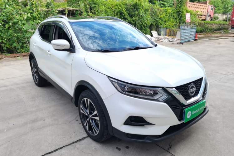 Used Nissan Qashqai 2023 Classic 2.0L CVT XV+ Leading Edition Front Right 45 Deg