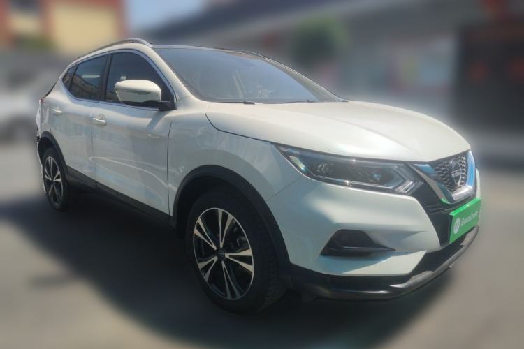 Used Nissan Qashqai 2023 Classic 2.0L CVT XV+ Leading Edition Front Right 45 Deg
