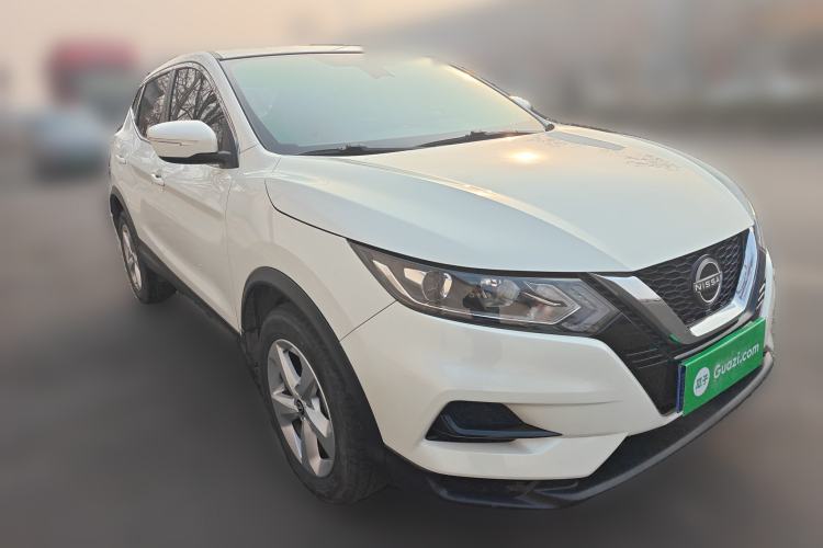Used Nissan Qashqai 2023 Classic 2.0L CVT XV Comfort Edition Front Right 45 Deg