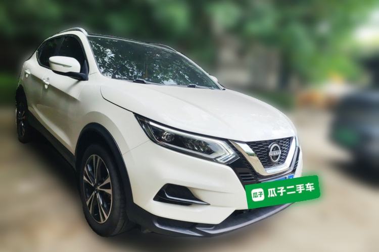 Used Nissan Qashqai 2023 Classic 2.0L CVT XV+ Leading Edition Front Right 45 Deg