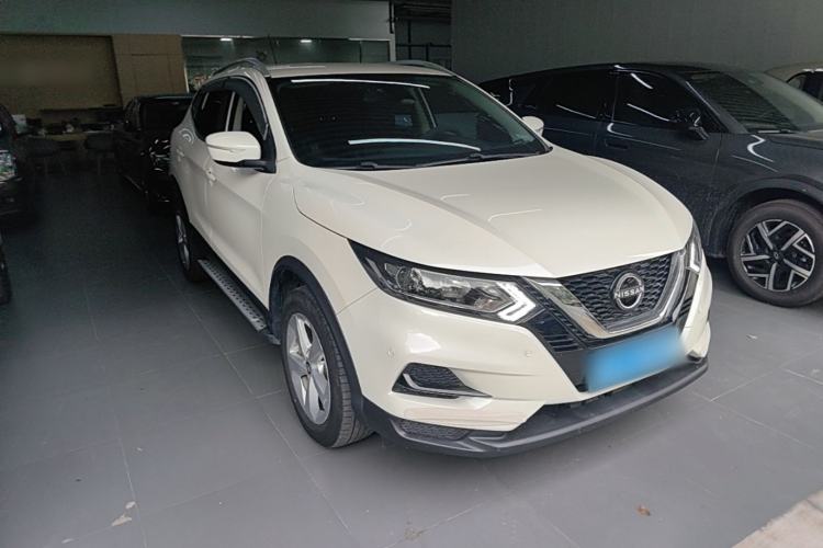 Used Nissan Qashqai 2023 Classic 2.0L CVT XV Comfort Edition Front Right 45 Deg