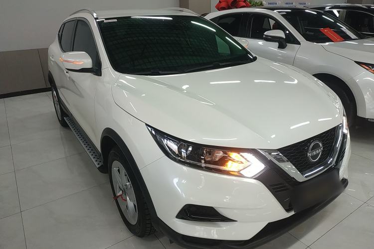 Used Nissan Qashqai 2023 Classic 2.0L CVT XV Comfort Edition Front Right 45 Deg