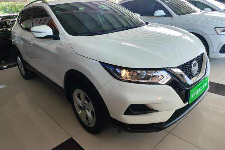 Used Nissan Qashqai 2023 Classic 2.0L CVT XV Comfort Edition Front Right 45 Deg