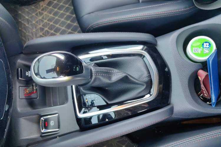 Used Nissan Qashqai 2023 Classic 2.0L CVT XV Comfort Edition Gear Lever