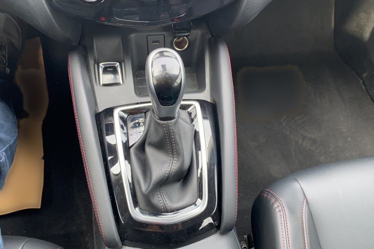 Used Nissan Qashqai 2023 Classic 2.0L CVT XV Comfort Edition Gear Lever