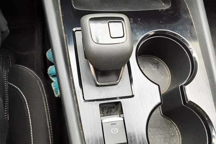 Used Nissan Qashqai 2023 1.3T CVT Elite Edition Gear Lever