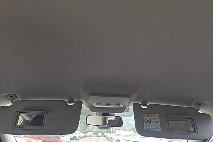 Used Nissan Qashqai 2023 Classic 2.0L CVT XV Comfort Edition Headliner
