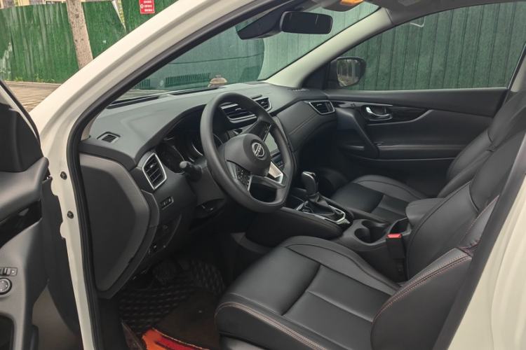 Used Nissan Qashqai 2023 Classic 2.0L CVT XV Comfort Edition Interior 1