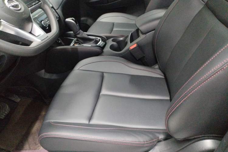 Used Nissan Qashqai 2023 Classic 2.0L CVT XV Comfort Edition Interior 1